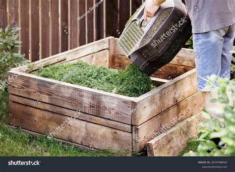 Compost Bin Grass Clippings Lawn Mower Stock Photo 2474796035 ...