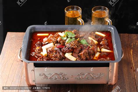 碳锅鸡,中国菜系,食品餐饮,摄影素材,汇图网www.huitu.com