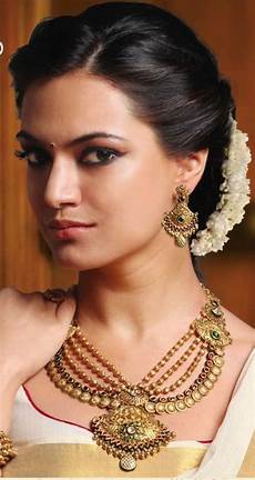 New Indian Hairstyle For by Indian Bridal Wedding Hairstyles Trends 2018 2019 New Indian Hairstyle For