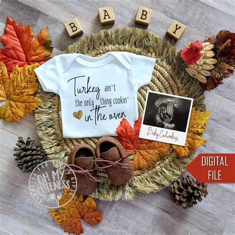 Thanksgiving Day Pregnancy Announcement