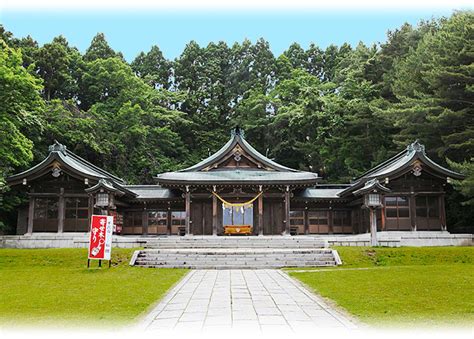 Chartered car half-day sightseeing | Goshuin course around temples and ...