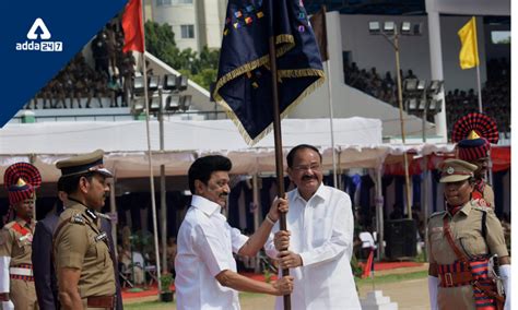 Tamil Nadu Police received President's colour from Venkaiah Naidu