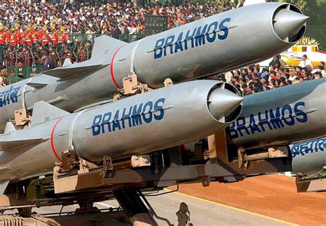 印度自称世界第三！布拉莫斯超音速巡航反舰导弹，性能有多优秀？_腾讯新闻