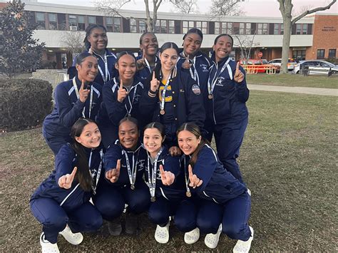 St. Catharine’s cheerleaders heading to Florida for Nationals – Bronx Times