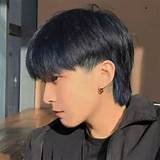 Best 12 Layered Wolf Cut Men Hairstyles - Taper Haircuts