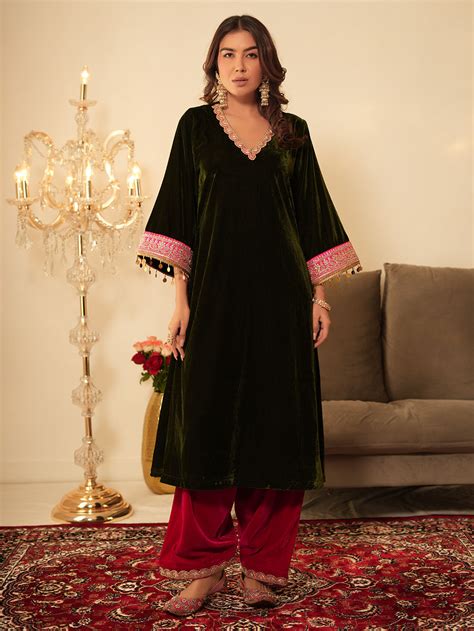 Blue Gota Lace Velvet Kurta with Pants- Set of 2