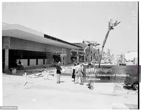 92 Lakewood Center Mall Stock Photos, High-Res Pictures, and Images ...