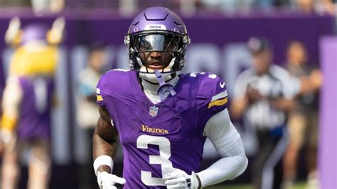 State drops trespassing charge against Vikings' Jordan Addison - ESPN