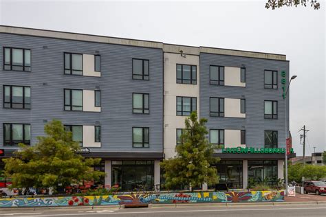 Live on Hillsborough | Hillsborough Street | Raleigh, NC