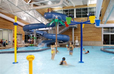 Madras Aquatic Center - Opsis Architecture