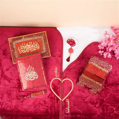 Maroon Bridal Hamper - Bridal Gift Collection | Premium Quran Gift Set ...