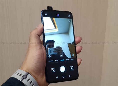 Honor 9X first impressions: Big screen, pop-up camera and Google apps ...