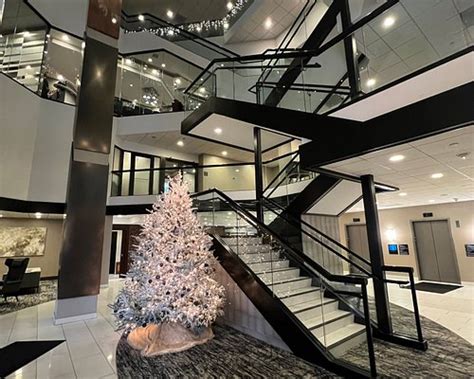 RADISSON BLU FARGO - Hotel Reviews, Photos, Rate Comparison - Tripadvisor