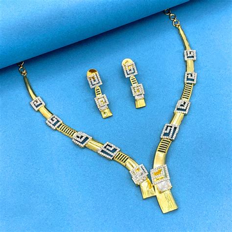 Adira AD Studded Necklace Set – Baaniz