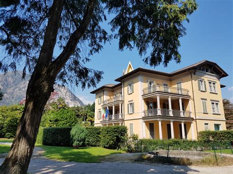 Park of Villa Fedora | distretto dei laghi