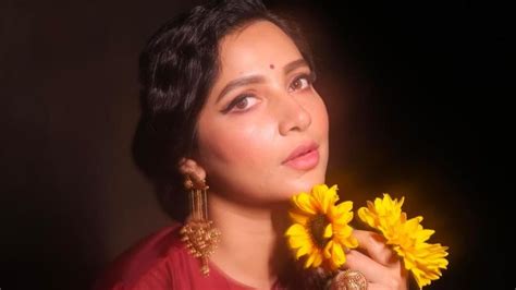 Subhashree Ganguly shares some unseen photos from Logo Gouranger Naam ...