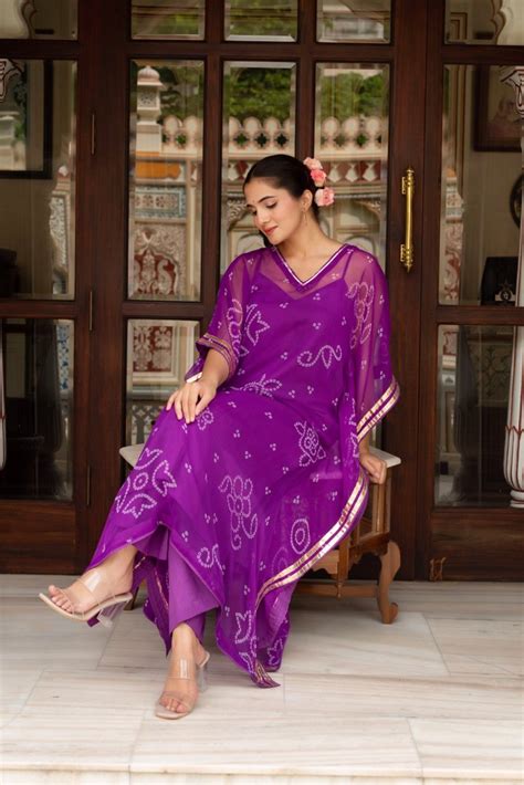 GULABI GALIYAN BANDEJ PURPLE KAFTAN WITH COTTON PANT AND INNER
