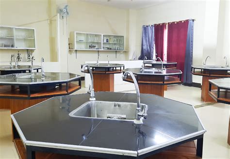 Forensic Science Laboratory 的图像结果