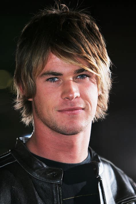 Chris Hemsworth Adolescente How Chris Hemsworth Stood Up For Halle