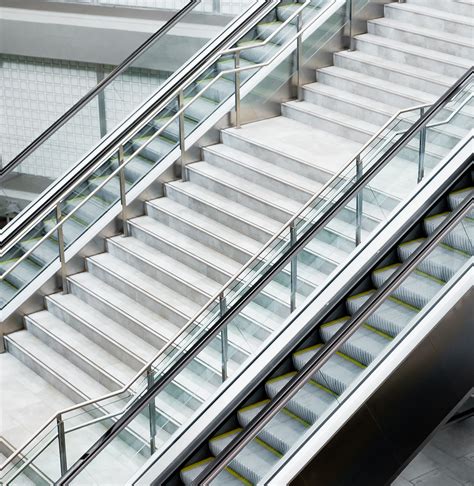 Are You Complying with the ADA’s Hand Rail Height Requirements?