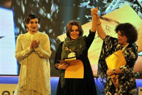 Raveena Tandon at closing ceremony of Kolkata International Film ...