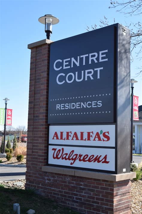 Monument Sign Designs 的图像结果