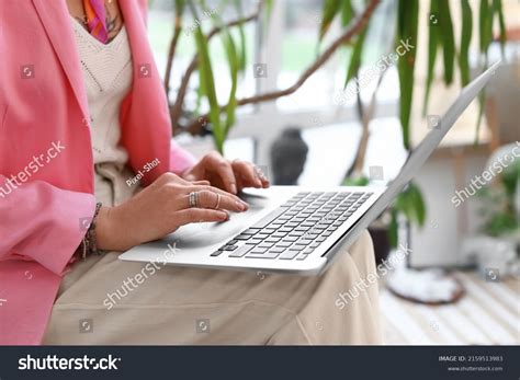 Business Owner Laptop 的图像结果