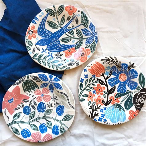 Painting A Ceramic Plate at Sandra Madrigal blog