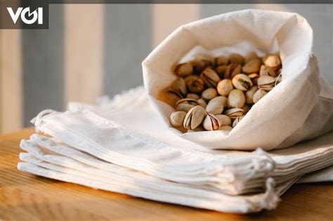 Pistachio: Kenali Manfaat dan Kira Kalorinya dengan Bijak