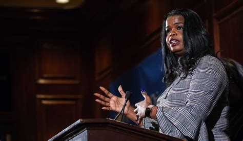 Cook County State's Attorney Kim Foxx wins re-election over Pat O'Brien | Crain's Chicago Business