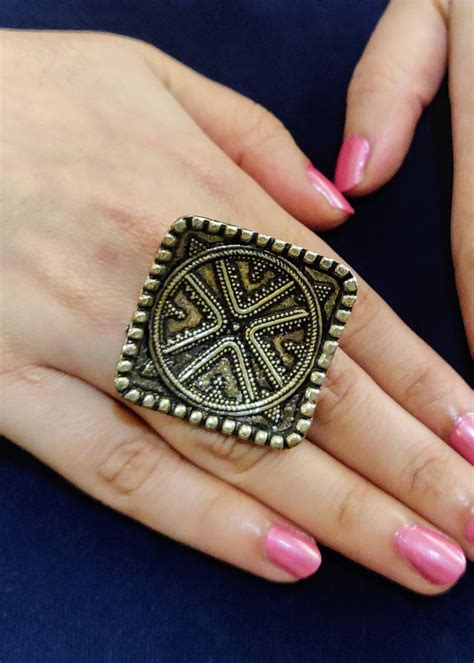 Get Antique Oxidized Silver Square Ring at ₹ 649 | LBB Shop
