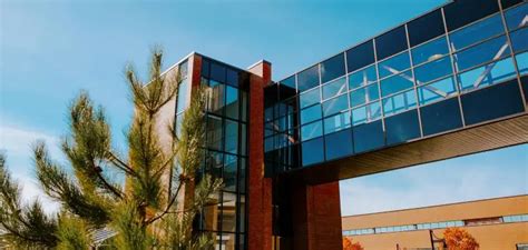 Top 5 Cities in Canada for Education for Indian Students
