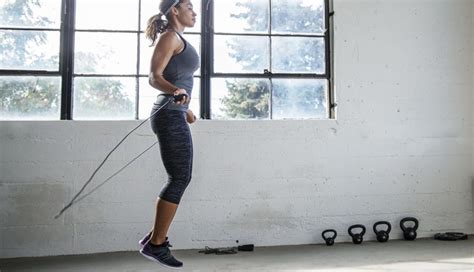 6 Exercises To Strengthen Calf Muscles - lifeberrys.com