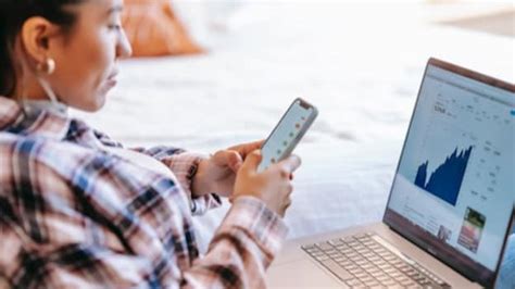 Career As Stock Analyst: Courses, Eligibility, Admission, Exam ...