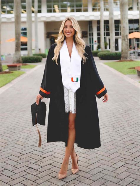 Who Is Alix Earle? All About the Viral TikTok Sensation