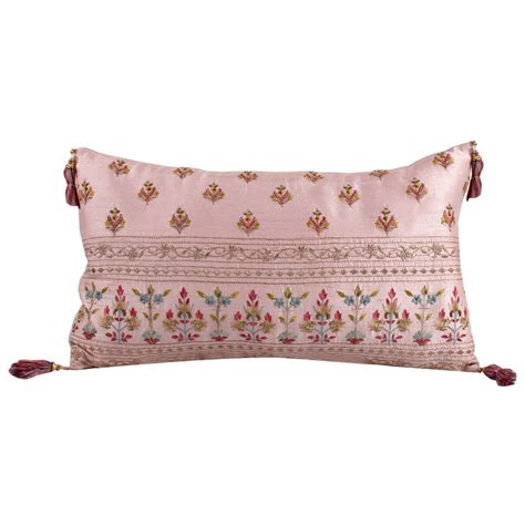 Dilkash Pink Abstract Floral Embroidered Cushion Cover – KHAABKA