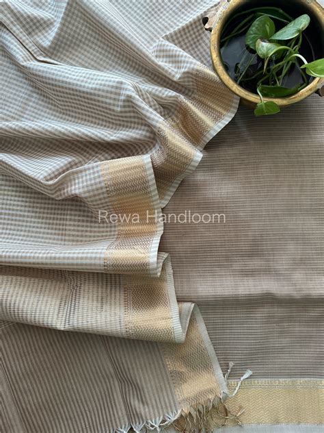 Maheshwari Beige Checks Dress Material-CPT25 – Rewa Handloom
