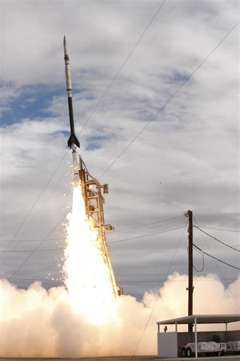 Rocket Launched at White Sands takes sun images | Article | The United ...