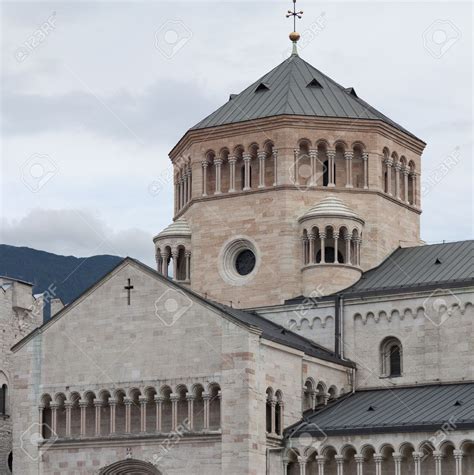 Romanesque architecture – Artofit