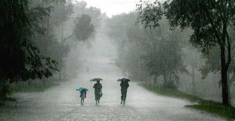 Odisha gears up for flooding rains as Severe Cyclone Titli to make ...