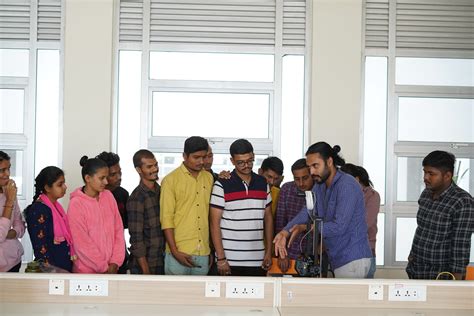 Igniting Innovation in Young Minds! - Shrimad Rajchandra Vidyapeeth