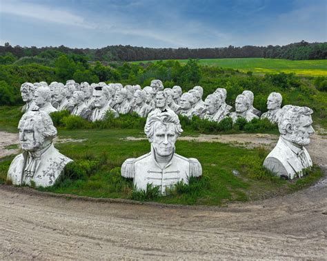 THE PRESIDENTS HEADS