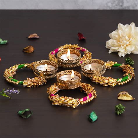 eCraftIndia Set of 4 Green, Pink and Golden Round Shaped Floral Decora
