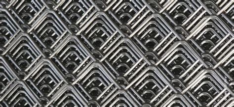 Expanded Metal - GI Expanded Bird Mesh Trader - Retailer from New Delhi