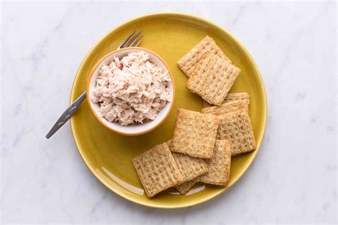 15 Healthy Snacks You Can Take to Work