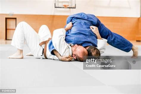 Intense Face Off 的图像结果