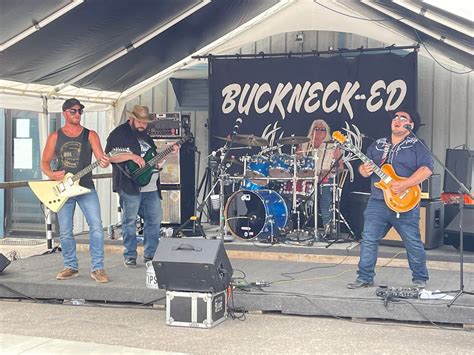 BUCK Neck-Ed ROcKinG the TOS!!, 1300 Hoel Ave , Stoughton, WI, United ...