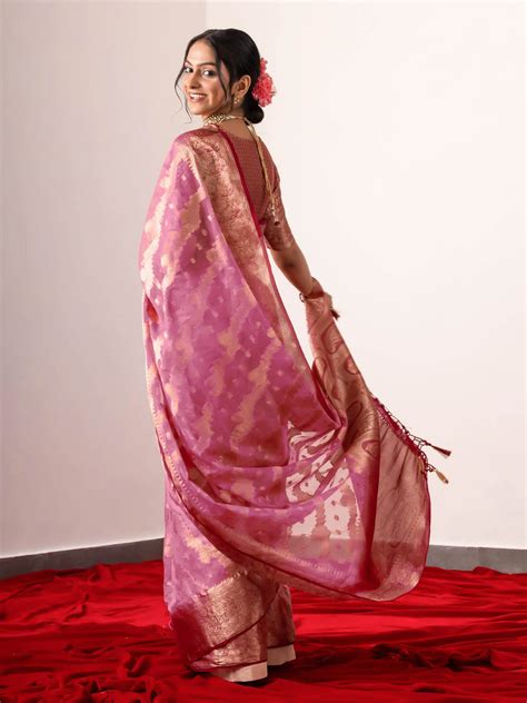 Mohini Pink Organza Saree with Blouse fabric – Swtantra