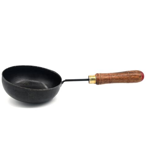 Buy #1 Seasoned Flat Iron Tadka Maker | Traditional Utensil | Shop Now ...
