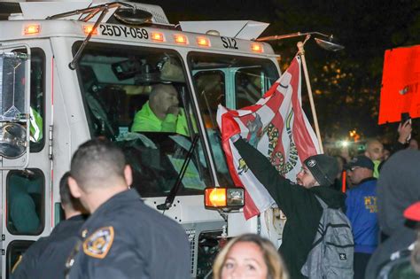 Several taken into custody at Staten Island protest against NYC vaccine ...